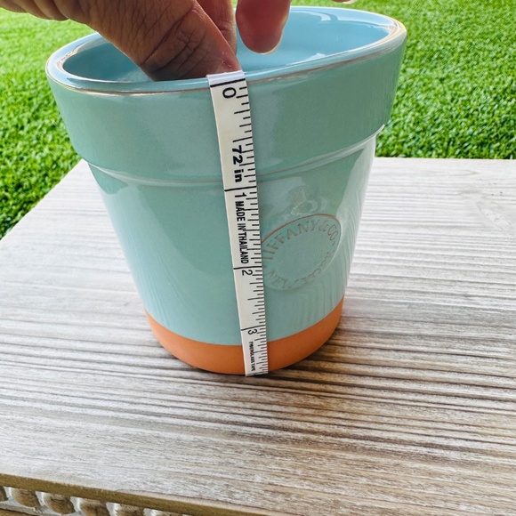 Tiffany & Co Terracotta Flowerpot - Picture 6 of 7